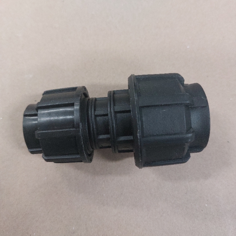 PEต่อตรงลด25mm*20mm